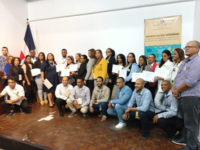 Maestros de Santiago clasifican para la etapa nacional del Premio a Buenas Prácticas Educativas