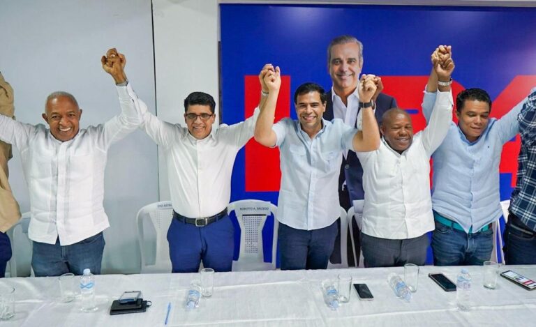 Roberto Ángel: “No hay vuelta atrás, el triunfo del PRM y aliados en Azua será contundente”