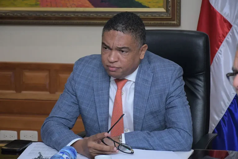 Senador Yvan Lorenzo considera irresponsable declaración de Participacion Ciudadana