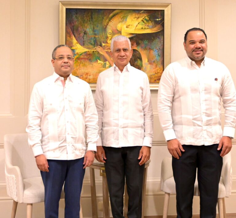 Senado, TC y DP celebran “Aventura de la Constitución”