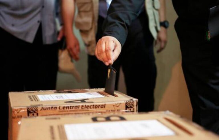 Crece el poder político de los dominicanos en el exterior. Crearán movimiento cívico llamado: “Cuando Vota crece la Patria”