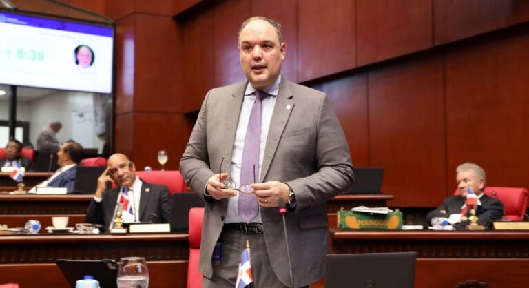 Senador José del Castillo dice Presidente Abinader no ha hecho nada por los barahoneros