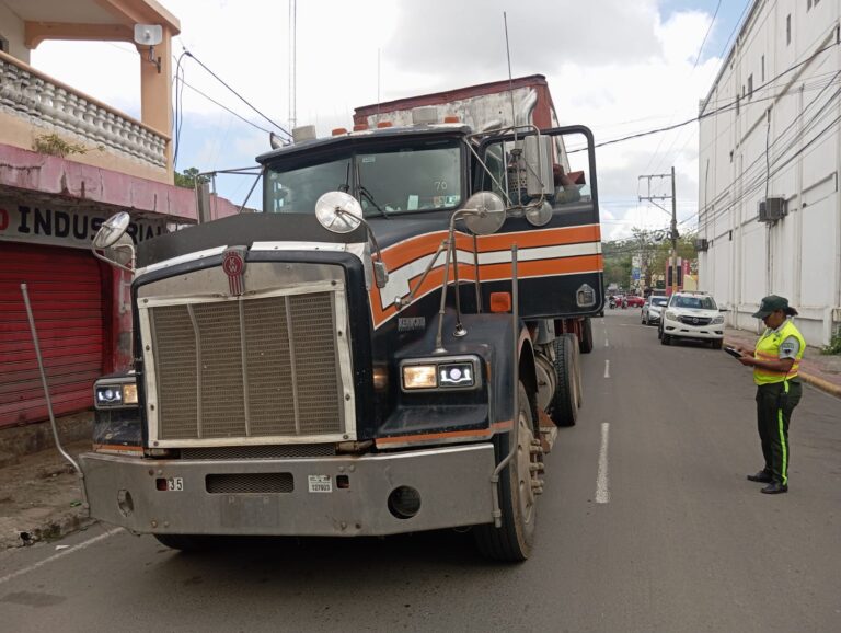 En solo 18 días, más de 97 mil conductores violentaron los artículos de la Ley 63-17