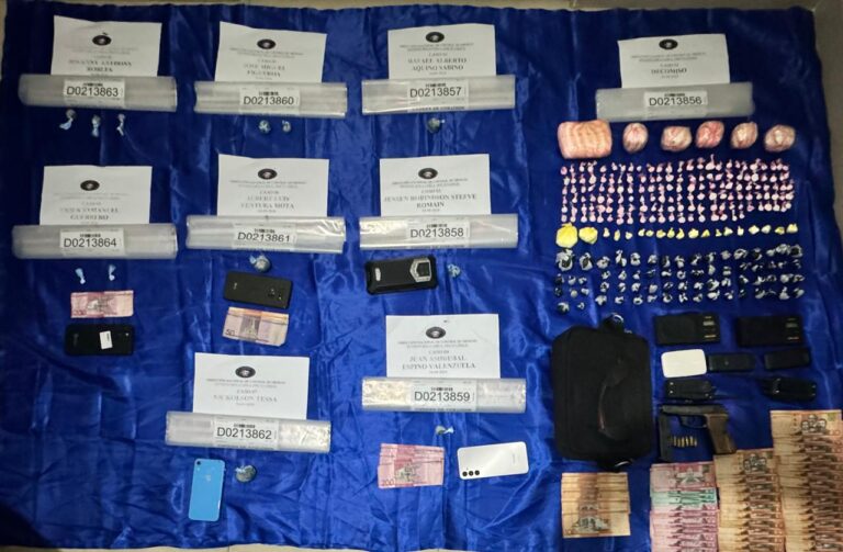 Agentes de la DNCD desmantelan punto de drogas en el sector de los Coquitos de Boca Chica