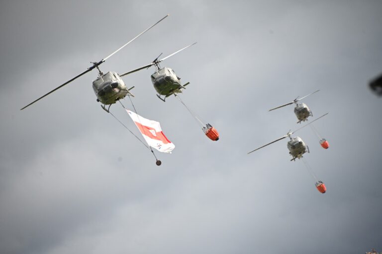 AEOFARD y la Comandancia General FARD realizan con éxito primer día del Show Aéreo 2024