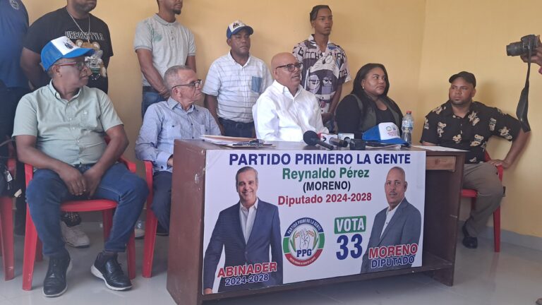 Candidato a diputado por el PPG solicita al Gobierno declarar a Boca Chica en estado de emergencia por basura y otros males