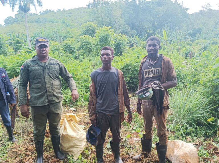 FF. AA mantienen vigilancia militar 24/7 en el Parque Nacional Los Haitises
