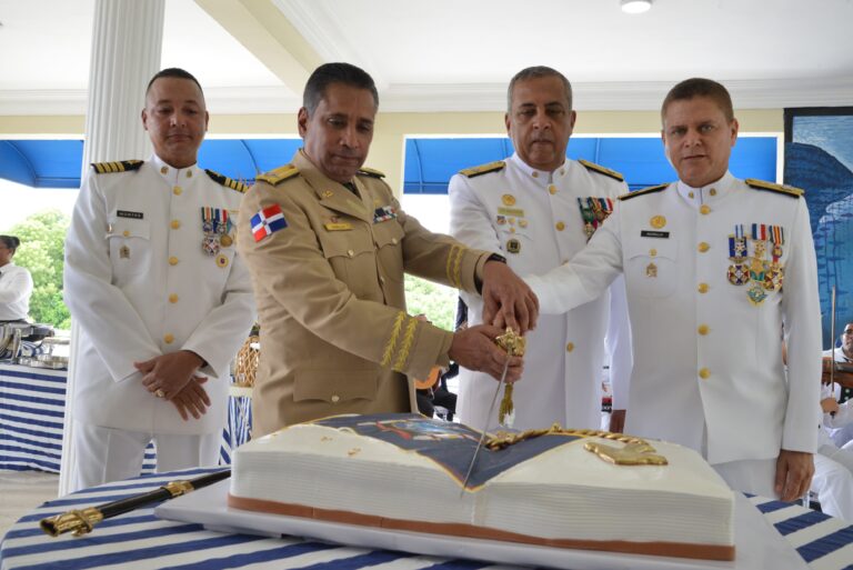 La Academia Naval Vicealmirante César Augusto De Windt Lavandier Celebra con Esplendor su 149º Aniversario de Fundación