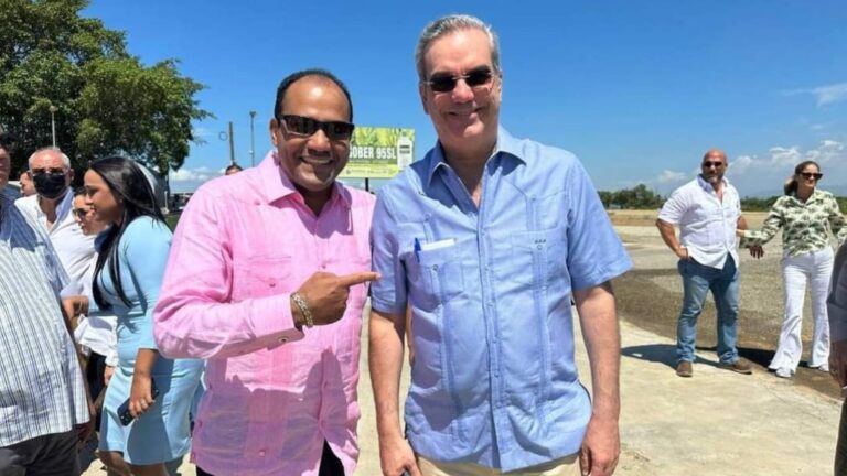 #VIDEO Salvador Holguín agradece distinción y cariño del presidente Luis Abinader