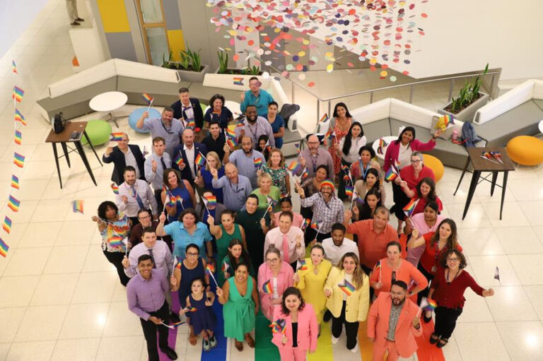 La Embajada de los EE.UU. realiza actividades para celebrar el Mes del Orgullo LGBTQI+