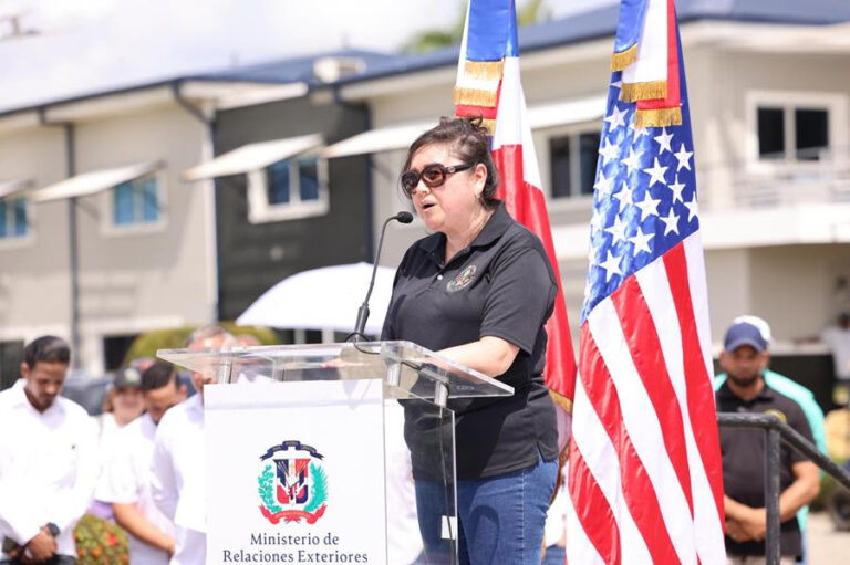 RD y USA celebran 140 años derelaciones bilaterales con partido amistoso de béisbol