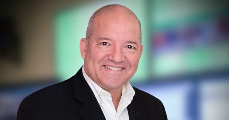 Destacado productor y periodista Willie Lora asume dirección internacional Multimedios Su Mundo