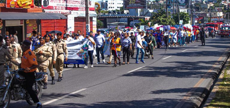 Ministerios Lumbrera Mayor y Ministerio Sembrando la Semilla Celebran el Día Nacional de la Biblia en RD