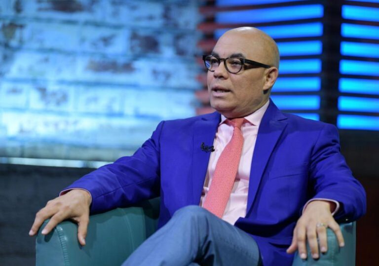 Experto asegura que, aunque la constitución diga que MP es independiente en la práctica no quiere decir que lo sea