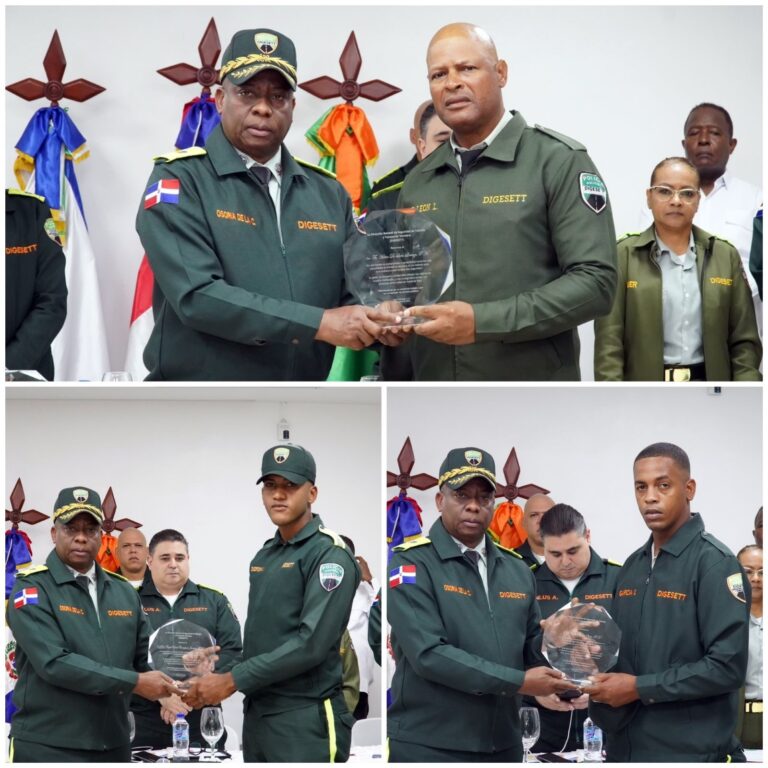 Director de la DIGESETT reconoce a tres agentes por sus acciones humanitarias en favor de la ciudadanía 