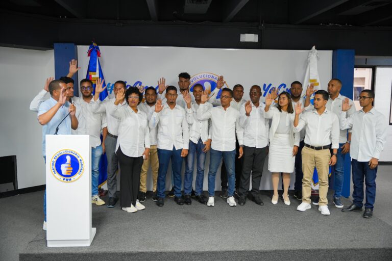 FESD 16 escoge candidatos para Elecciones de la Federación de Estudiantes en reunión conjunta con Juventud del PRM