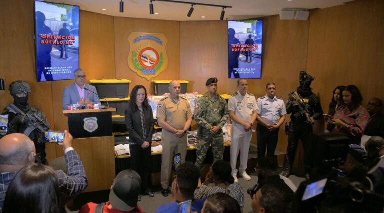 MP, DNCD con el apoyo del MIDE , la DEA y el Comando Sur inician el despliegue de la Operación Búfalo NK