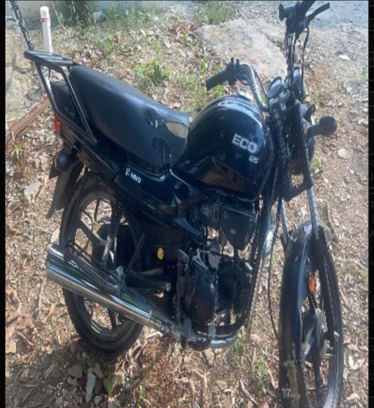 PN y Dicrim apresan  supuesto ladrón de motocicletas en el sector Almirante SDE