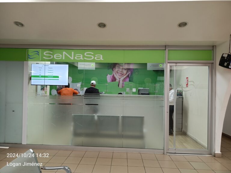 Denuncia de maltrato a pacientes en SENASA Plaza de la Salud
