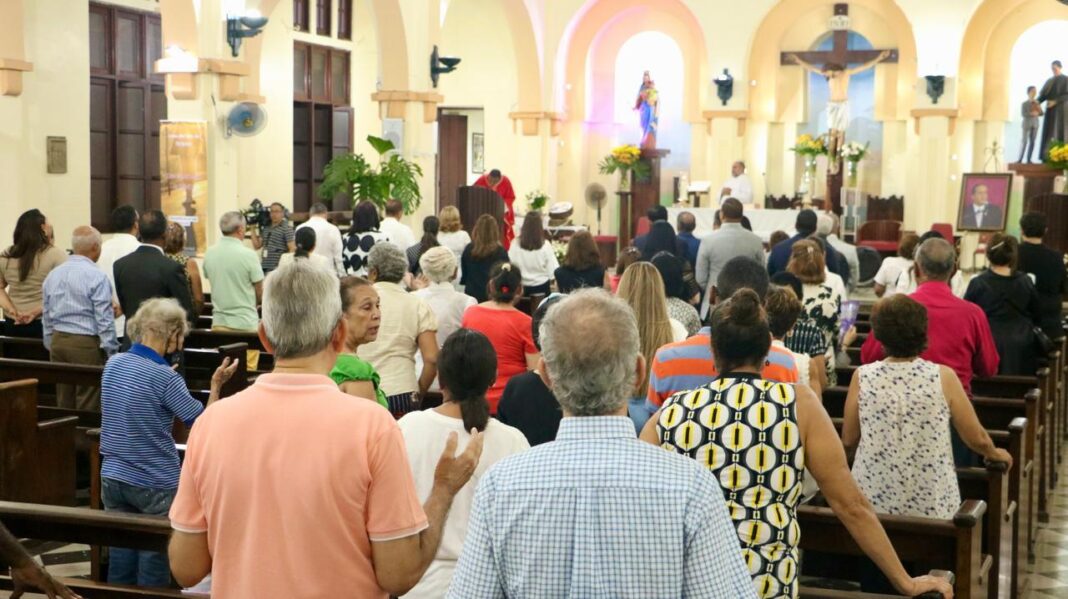 Familiares y el PLD recuerdan con Eucaristía a Reinaldo Pared Pérez en el tercer aniversario de su fallecimiento