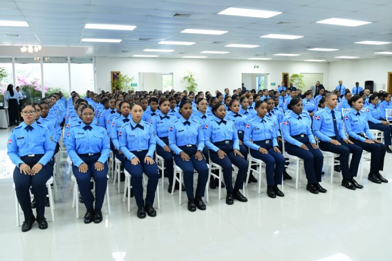 Ministerio de Defensa a través del CESAC lanza convocatoria de reclutamiento para seguridad aeroportuaria en la RD