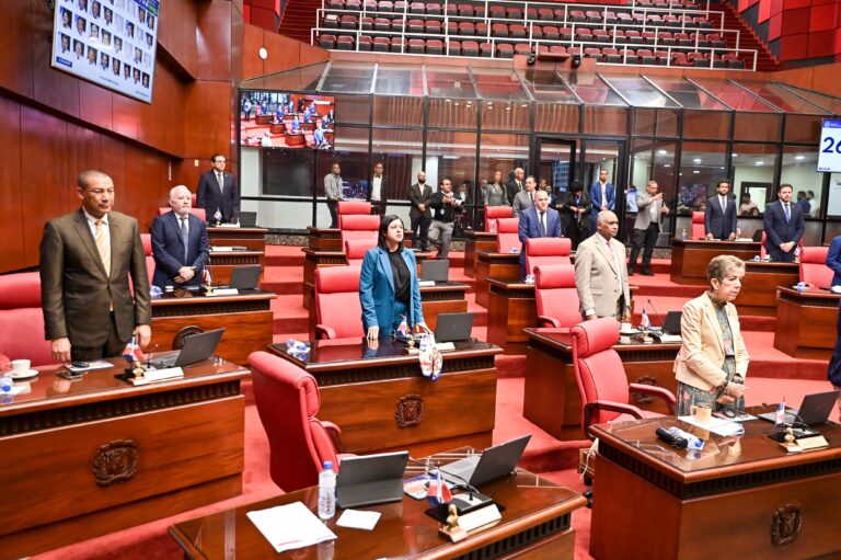 Senado ratificó varios nombramientos diplomáticos extraordinarios y plenipotenciarios