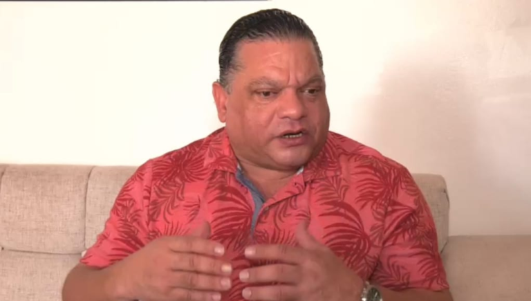 Mario Díaz solicita posponer reforma al Código Laboral por falta de representación genuina