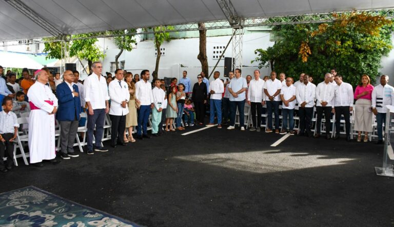 Doctor Cruz Jiminián reconoce trabajo a favor de los pobres del director general de Comedores Económicos Edgar Augusto Féliz Méndez