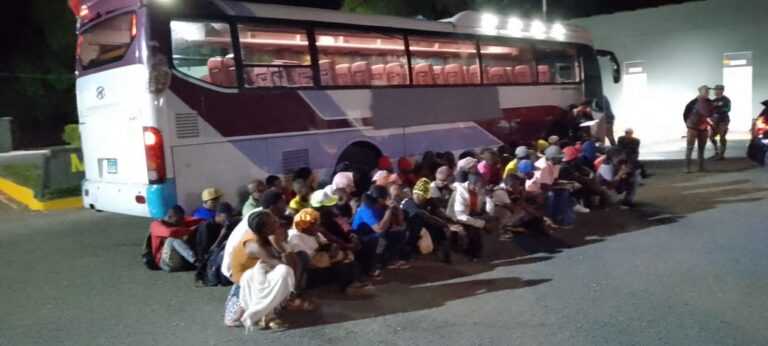 Ejército arresta presunto cabecilla de red de tráfico de indocumentados en la región Sur del país