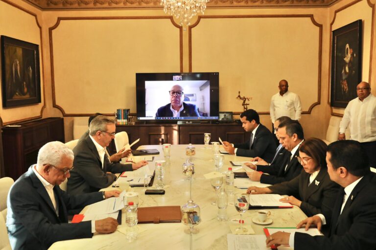 Fuerza del Pueblo afianza liderazgo opositor al asumir representación en el CNM