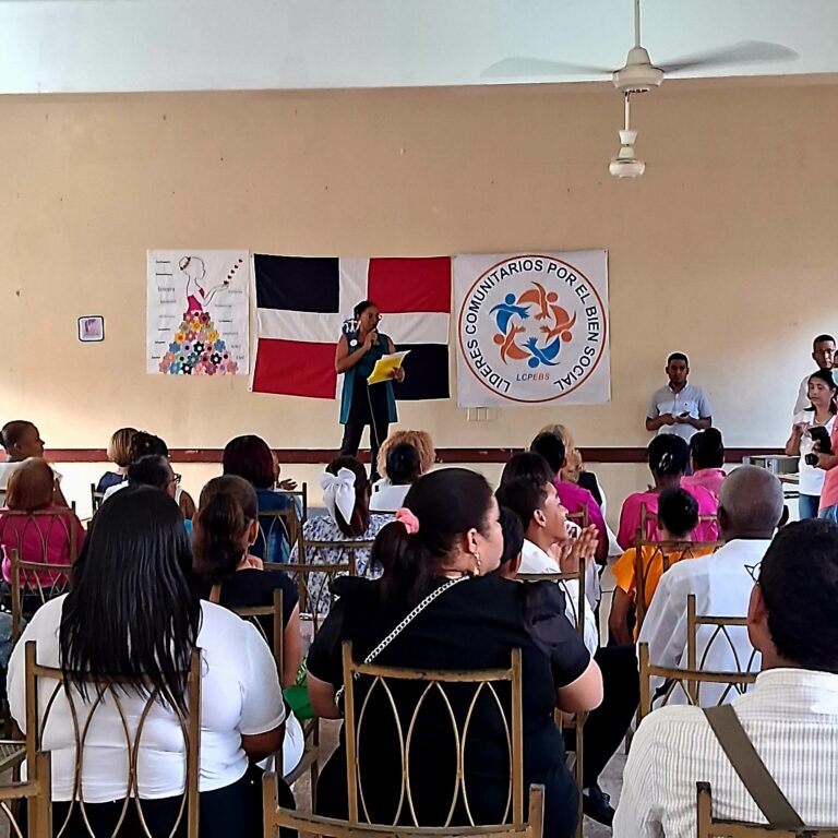 «Líderes Comunitarios Celebran ‘Mujer, Cuenta tu Historia’ por el Día de la Mujer»