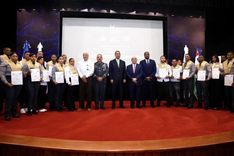 INDOTEL gradúa más de 140 agentes en manejo de habilidades tecnológicas mediante proyecto «Destacamentos Conectados»