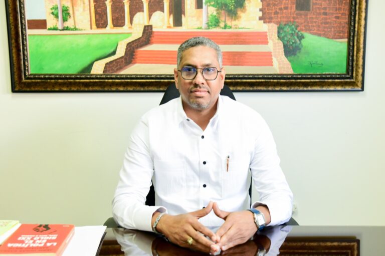 Postulante a la Cámara de Cuentas propone modernización y transparencia