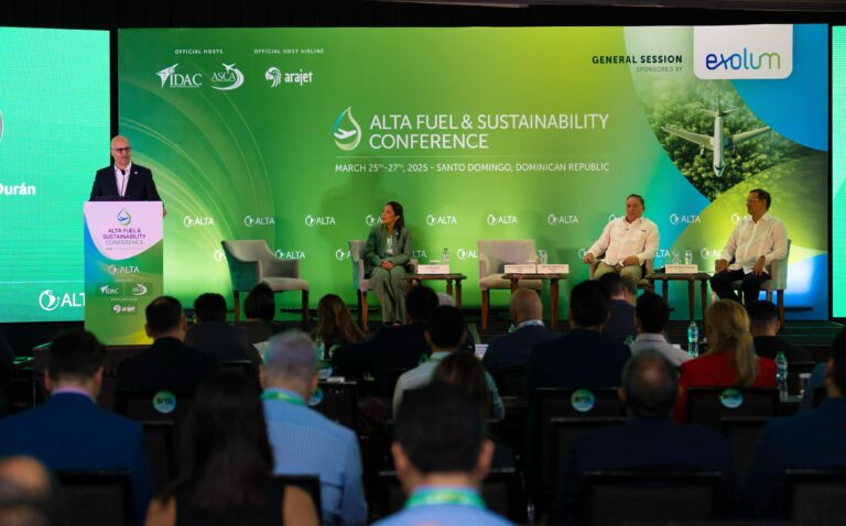 RD e IDAC reciben representantes internacionales en conferencia “Combustible y sostenibilidad”