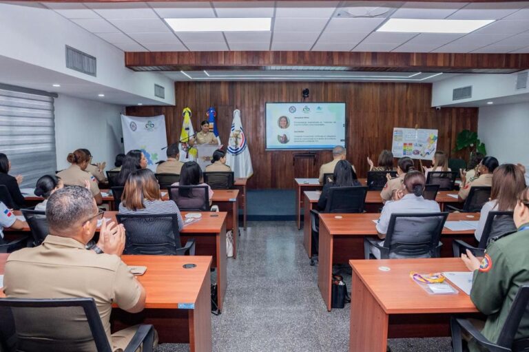 Concluye con éxito la “Jornada Autismo: Desafíos y Oportunidades” en el Ministerio de Defensa