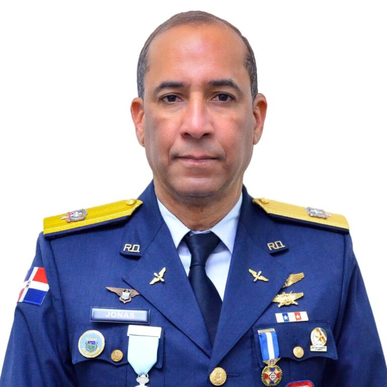 Ministro de Defensa designa a Jonás Reynoso en Dirección Antiterrorista