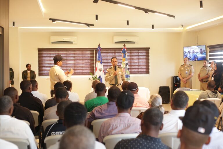 Ministerio de Defensa realiza pago de retroactivos a miembros retirados