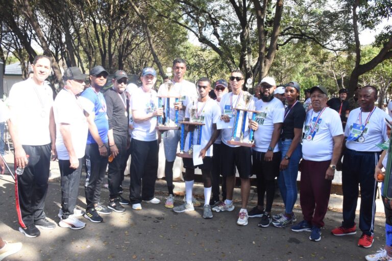 MESCyT celebra primer Maratón Confraternidad 5Km, en el parque Mirador Sur