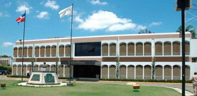 Listín Diario denuncia supuesto intento de censura digital por proveedor internacional