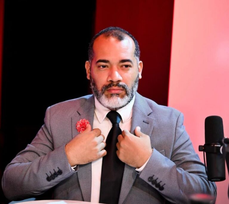 “Tengo miedo de intimar con mi esposa”: José Martínez Brito denuncia abusos de la Policía