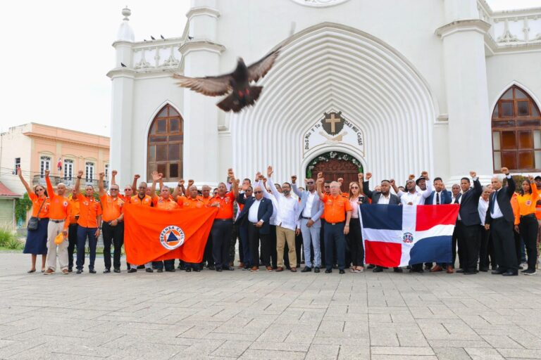 Defensa Civil celebra 59 Años protegiendo vidas con compromiso y honor