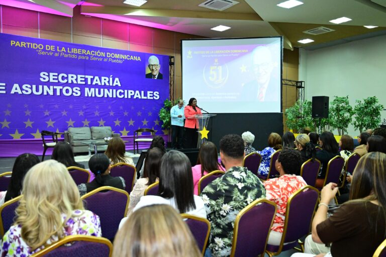 PLD trabajando para impulsar el trabajo de sus alcaldesas municipales