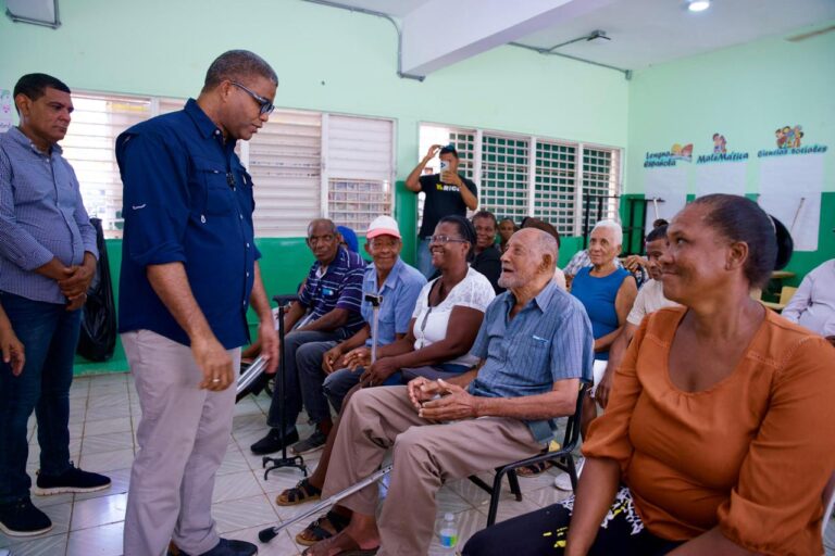 Robert Polanco asegura Abinader apuesta al desarrollo de Pedernales con inversión sin precedentes