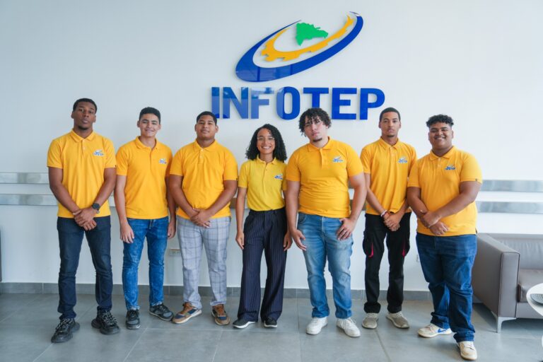 Presentan jóvenes formados por INFOTEP listos para brillar en WorldSkills Américas 2025