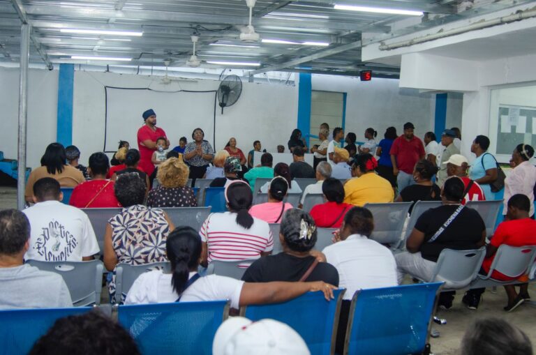 Fundacosi XXI realiza jornadas de salud, charlas, mamografías y especial en postura de Brackets