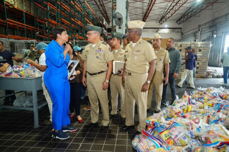 República Dominicana envía ayuda humanitaria a Jamaica tras el paso del huracán Melissa