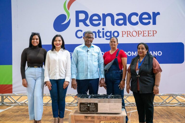 Propeep apoya emprendedores con RD$5.3 millones en equipos y herramientas