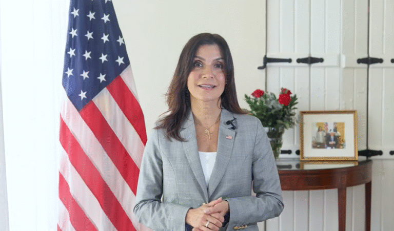 Embajadora de los EE. UU., Leah Campos,comienza su misión diplomática en el país