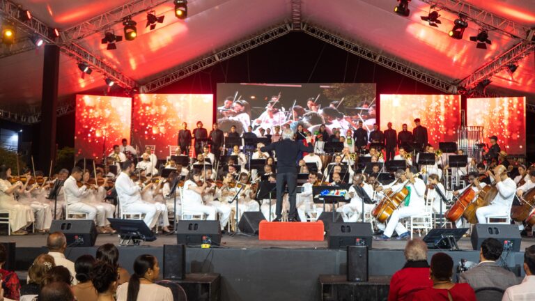 Centro Cultural Perelló celebra la magia de la Navidad al ritmo de la música