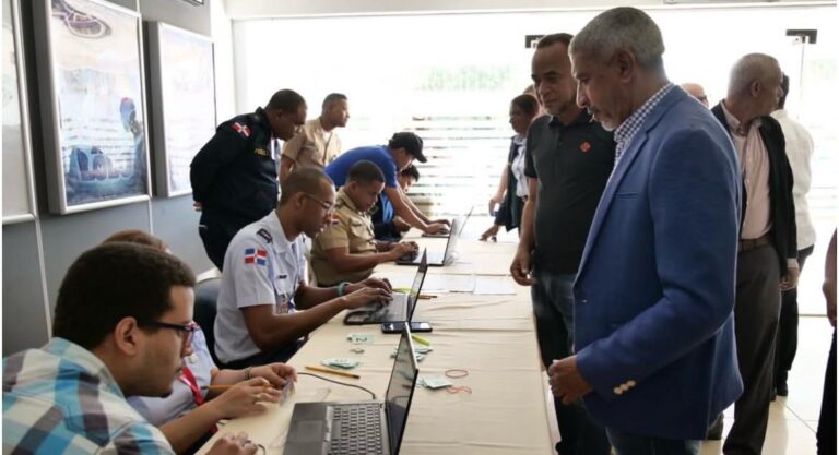 Otros 300 militares en retiro recibirán RD$240.8 millones en Sueldo por Año; MIDE culminará pagos este 23 de diciembre